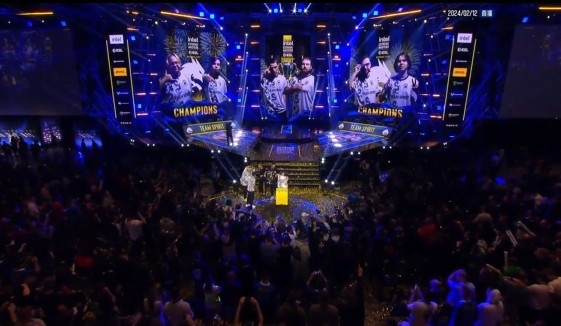 在高压的比 在高压的比